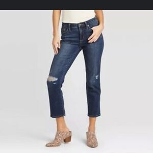 Women's High-Rise Cropped Distressed Straight Jean
